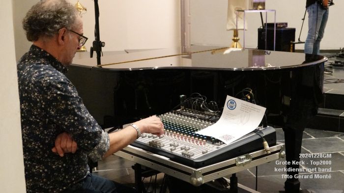 DSC00332- Grote Kerk - Top2000-kerkdienst met band - 28dec2024 -  foto GerardMontE web