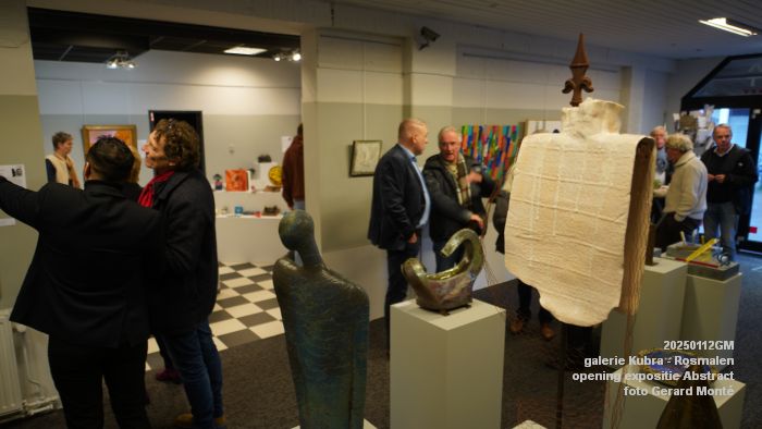 DSC02042- galerie Kubra Rosmalen - opening expositie Abstract - 12jan2025 -  foto GerardMontE web