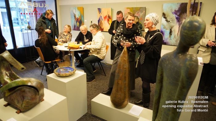 DSC02053- galerie Kubra Rosmalen - opening expositie Abstract - 12jan2025 -  foto GerardMontE web