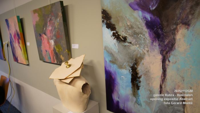 DSC02055- galerie Kubra Rosmalen - opening expositie Abstract - 12jan2025 -  foto GerardMontE web