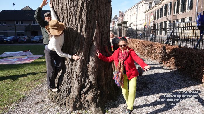 DSC04436- Dansen op de Parade - tuin Sint-Jan - 5mrt025 -  foto GerardMontE web