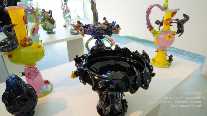 DSC05156- galerie Jan van Hoof - Remco Dikken - Bernard Heesen - 11mei2025 -  foto GerardMontE web