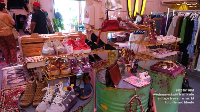 DSC03473- Werkwarenhuis Tramkade - vintage treasure markt - 11mei2025 -  foto GerardMontE web