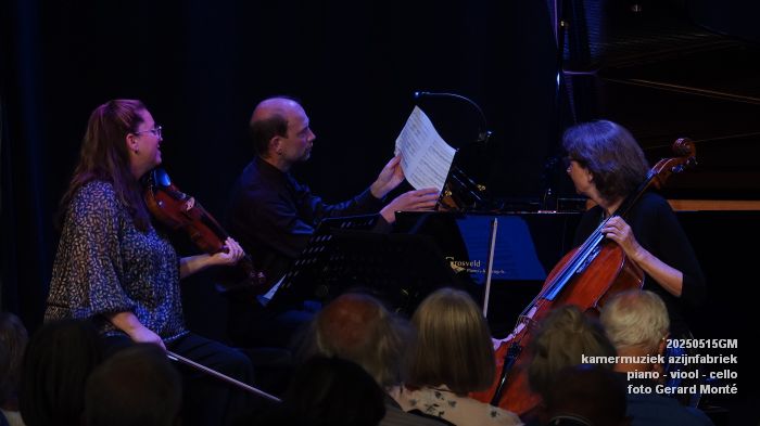 DSC03655- kamermuziek azijnfabriek - piano - viool - cello - 15mei2025 - foto GerardMontE web