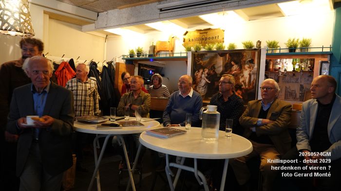 DSC04963- Knillispoort - debat 2029 - herdenken of vieren-  24mei2025 -  foto GerardMontE web