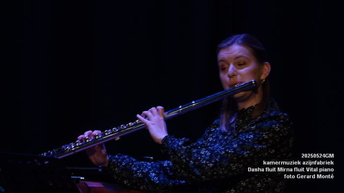 DSC04888- kamermuziek azijnfabriek - Dasha-Mirna-Vital - 24mei2025 - foto GerardMontE web