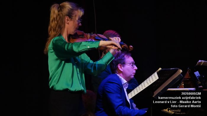 DSC06374-  kamermuziek azijnfabriek - Leonard van Lier piano en Maaike Aarts viool - 5juni2025 -  foto kamermuziek web