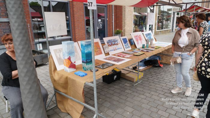 DSC05838- - Kubra Rosmalen kunstmarkt  - 1juni2025 -  foto GerardMontE web