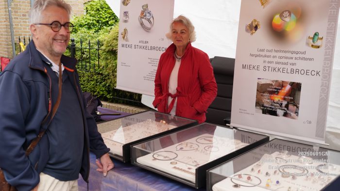 DSC05846- - Kubra Rosmalen kunstmarkt  - 1juni2025 -  foto GerardMontE web