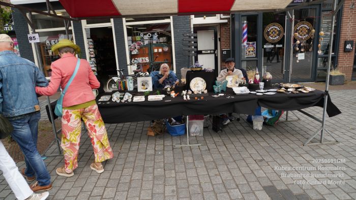 DSC05906- - Kubra Rosmalen kunstmarkt  - 1juni2025 -  foto GerardMontE web