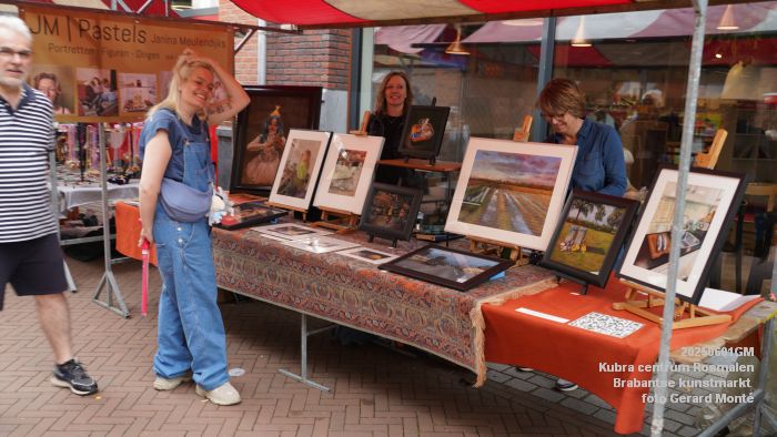 DSC05915- - Kubra Rosmalen kunstmarkt  - 1juni2025 -  foto GerardMontE web