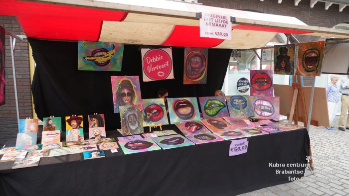 DSC05927- - Kubra Rosmalen kunstmarkt  - 1juni2025 -  foto GerardMontE web
