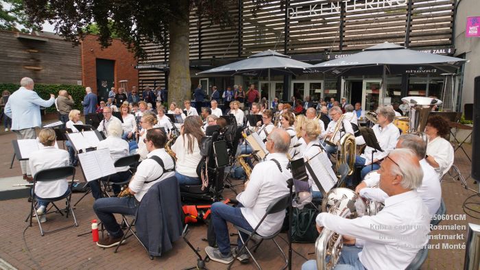 DSC05931- - Kubra Rosmalen kunstmarkt  - 1juni2025 -  foto GerardMontE web