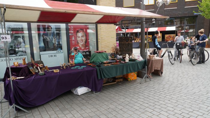 DSC05954- - Kubra Rosmalen kunstmarkt  - 1juni2025 -  foto GerardMontE web