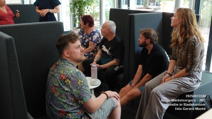 DSC07208- Jonge Mantelzorgers - expositie in Stadskantoor - 12juni2025 -  foto GerardMontE web