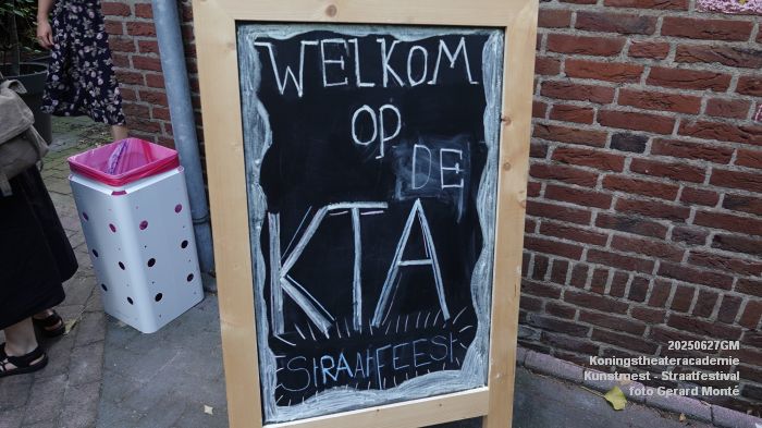 DSC09355- Koningstheateracademie - Kunstmest Straatfestival KTA - 27juni2025 -  foto GerardMontE web