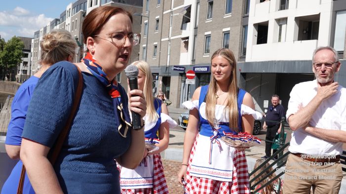 DSC00399-  trap binnendieze Visstraat - 3juli2025 -  foto GerardMontE web