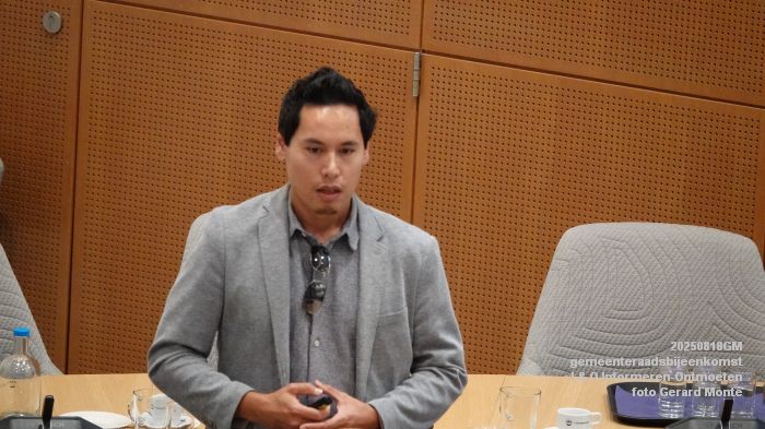 DSC02716- i en o - gemeenteraadsbijeenkomst- I-O Informeren-Ontmoeten - 18aug2025 -  foto GerardMontE