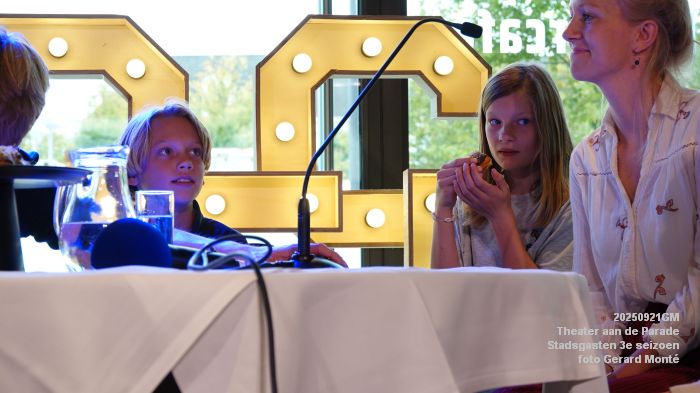 DSC05988- Theater aan de Parade - programma Stadsgasten - 21sep2025 - foto GerardMontE DSC05988- Theater aan de Parade - programma Stadsgasten - 21sep2025 - foto GerardMontE