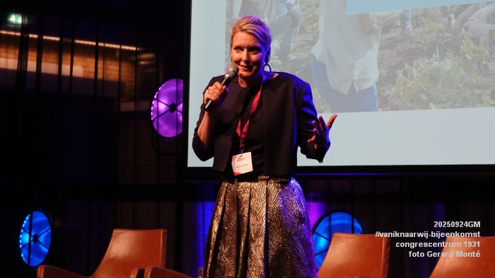 DSC06293- van ik naar wij - congrescentrum 1931 - 24sep2025 -  foto GerardMontE