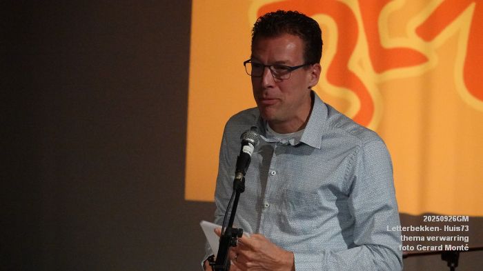 DSC06633- Letterbekken - verwarring - Huis73 - 26sep2025 -  foto GerardMontE