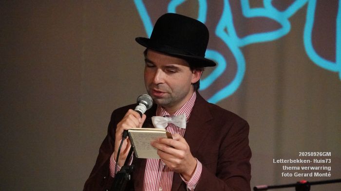 DSC06643- Letterbekken - verwarring - Huis73 - 26sep2025 -  foto GerardMontE