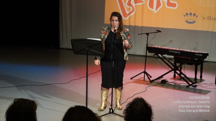 DSC06649- Letterbekken - verwarring - Huis73 - 26sep2025 -  foto GerardMontE