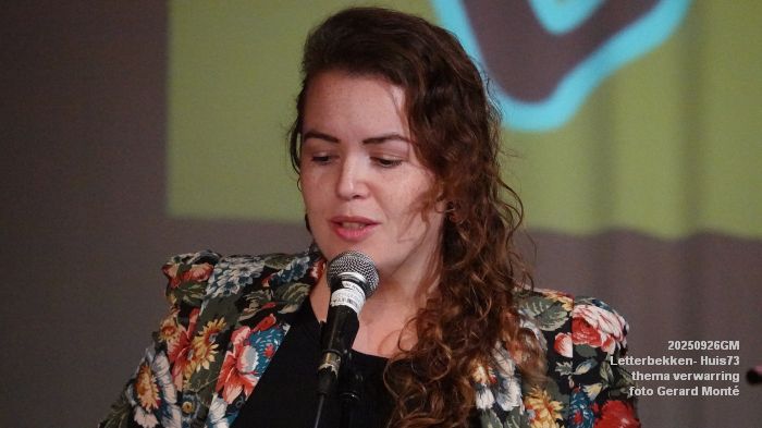 DSC06652- Letterbekken - verwarring - Huis73 - 26sep2025 -  foto GerardMontE