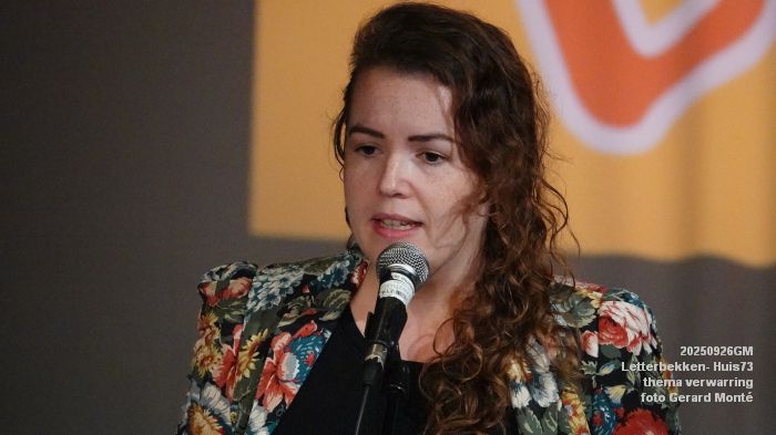 DSC06655- Letterbekken - verwarring - Huis73 - 26sep2025 -  foto GerardMontE