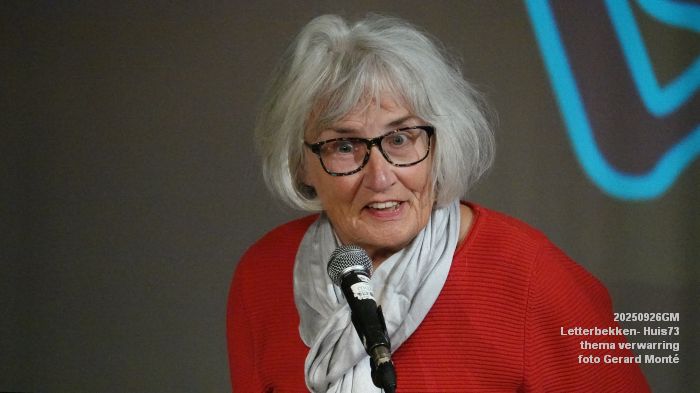 DSC06666- Letterbekken - verwarring - Huis73 - 26sep2025 -  foto GerardMontE