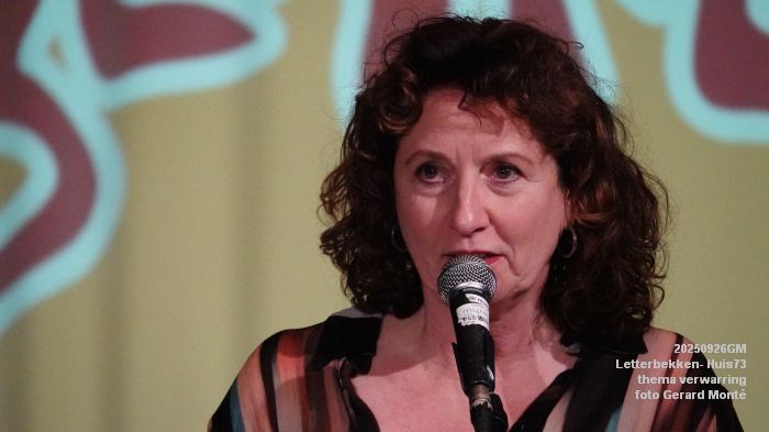 DSC06705- Letterbekken - verwarring - Huis73 - 26sep2025 -  foto GerardMontE