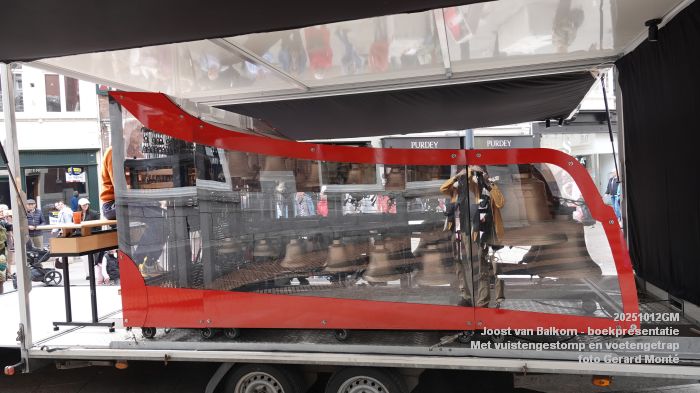 DSC08501- Joost van Balkom - boekpresentatie - Met vuistengestomp en voetengetrap - 12okt2025 -  foto GerardMontE