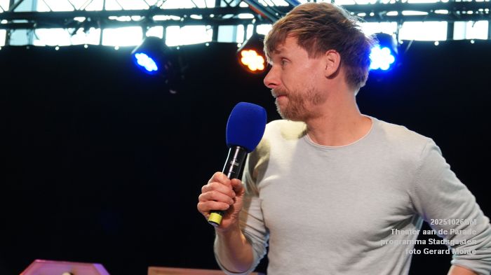 DSC00527- Theater aan de Parade - programma Stadsgasten - 26okt2025 - foto GerardMontE DSC00527- Theater aan de Parade - programma Stadsgasten - 26okt2025 - foto GerardMontE