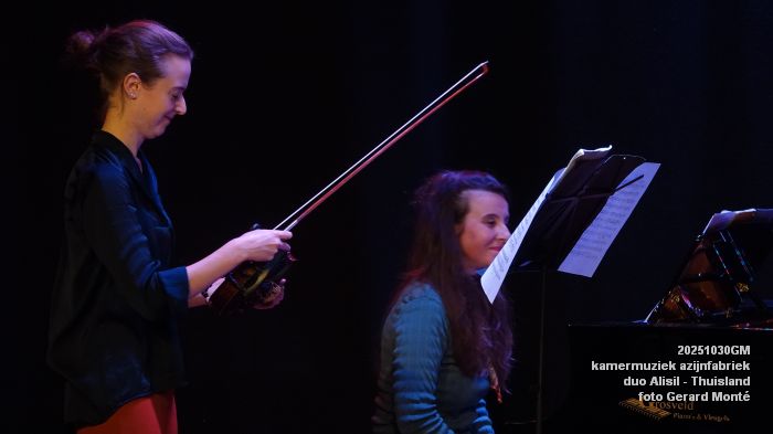 DSC00871- kamermuziek azijnfabriek - duo Alisil - Thuisland - 30okt2025 -  foto GerardMontE