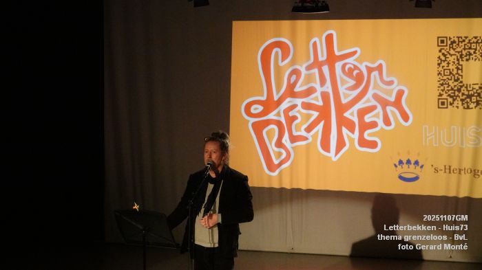 DSC01774- Letterbekken - verwarring - Huis73 BvL - 7nov2025 -  foto GerardMontE