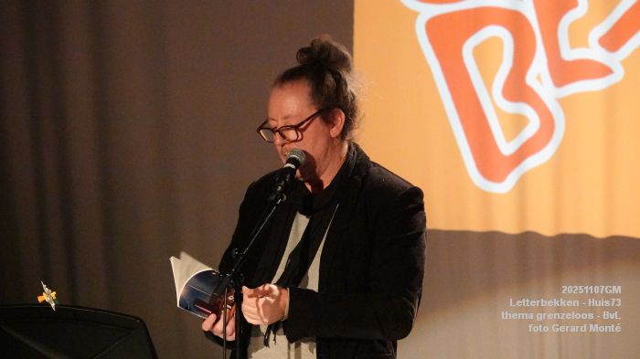 DSC01781- Letterbekken - verwarring - Huis73 BvL - 7nov2025 -  foto GerardMontE