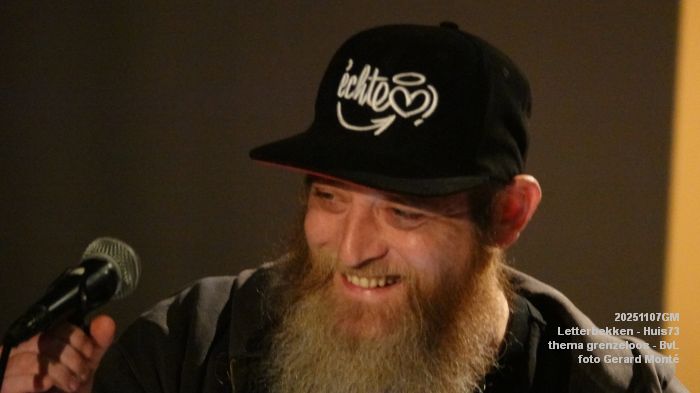 DSC01811- Letterbekken - verwarring - Huis73 BvL - 7nov2025 -  foto GerardMontE