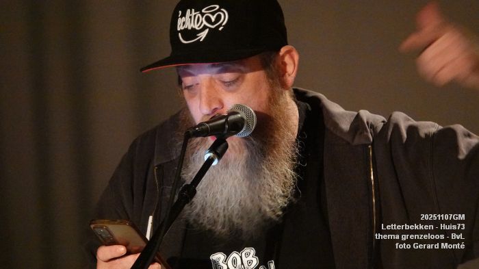 DSC01814- Letterbekken - verwarring - Huis73 BvL - 7nov2025 -  foto GerardMontE