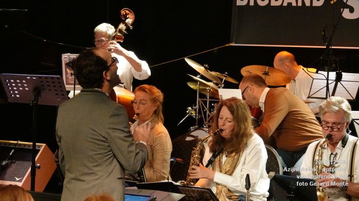 DSC03572- optreden van bigband s-Hot - azf - 23nov2025 -  foto GerardMontE