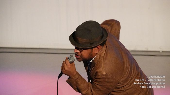 DSC05771- Huis73 - Letterbekken 4e Gala Bossche poezie - 12dec2025 -  foto GerardMontE
