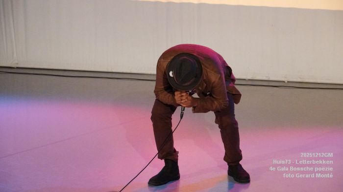 DSC05772- Huis73 - Letterbekken 4e Gala Bossche poezie - 12dec2025 -  foto GerardMontE