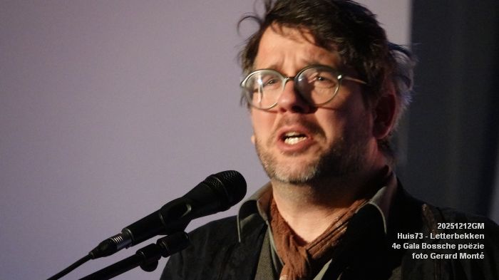 DSC05783- Huis73 - Letterbekken 4e Gala Bossche poezie - 12dec2025 -  foto GerardMontE