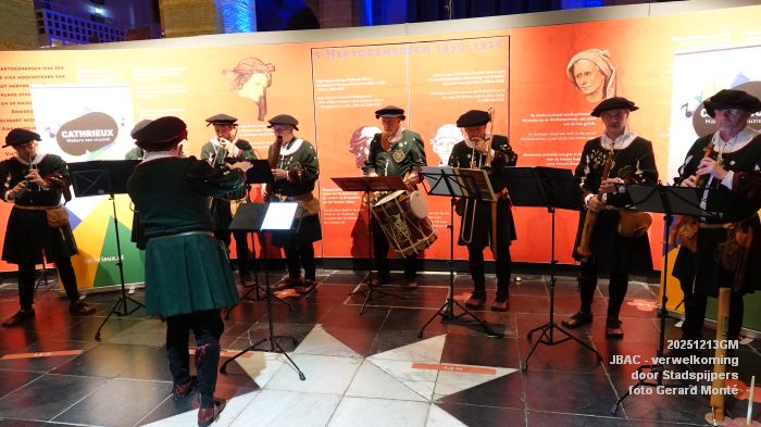 DSC06231- jbac welkom stadspijpers - 13dec2025 -  foto GerardMontE