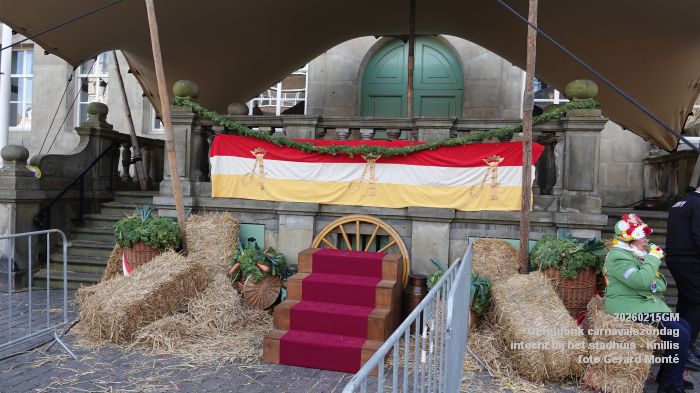 DSC03127- Oeteldonk carnavalszondag intocht bij stadhuis Markt - 15feb2026 - foto GerardMontE