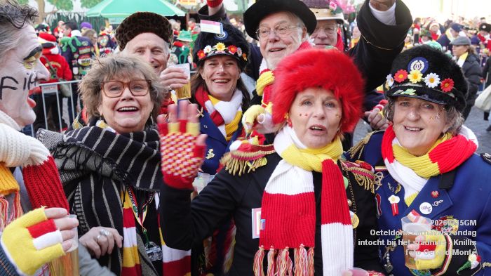 DSC03135- Oeteldonk carnavalszondag intocht bij stadhuis Markt - 15feb2026 - foto GerardMontE