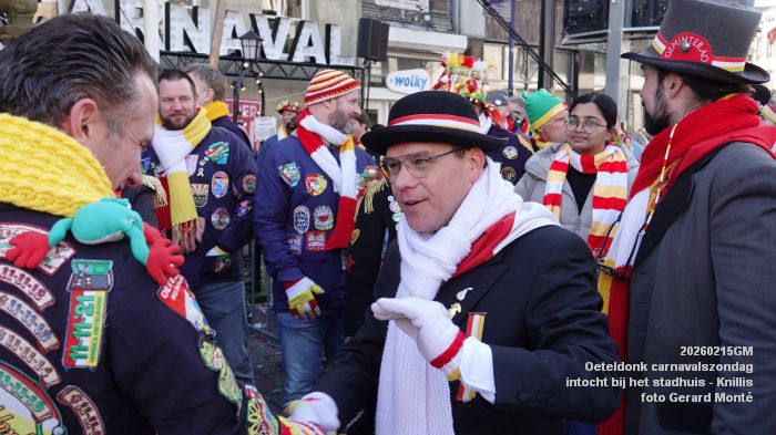 DSC03158- Oeteldonk carnavalszondag intocht bij stadhuis Markt - 15feb2026 - foto GerardMontE