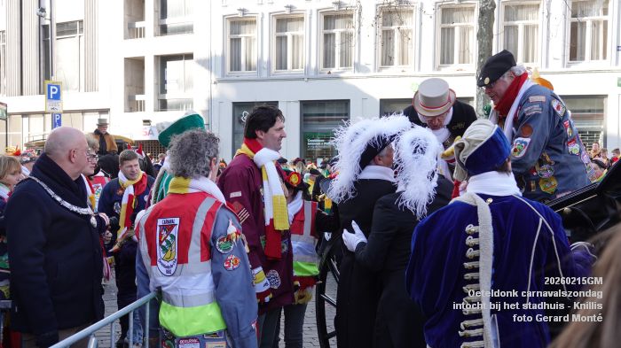 DSC03180- Oeteldonk carnavalszondag intocht bij stadhuis Markt - 15feb2026 - foto GerardMontE