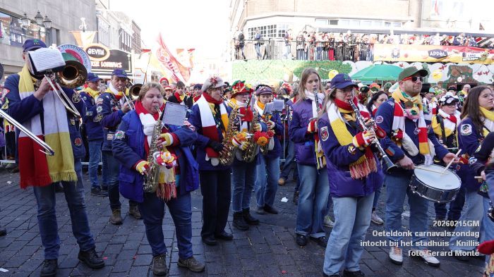 DSC03196- Oeteldonk carnavalszondag intocht bij stadhuis Markt - 15feb2026 - foto GerardMontE