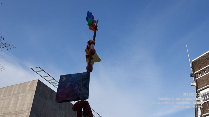 DSC03204- Oeteldonk carnavalszondag intocht bij stadhuis Markt - 15feb2026 - foto GerardMontE