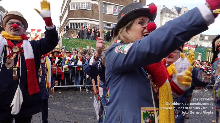 DSC03235- Oeteldonk carnavalszondag intocht bij stadhuis Markt - 15feb2026 - foto GerardMontE